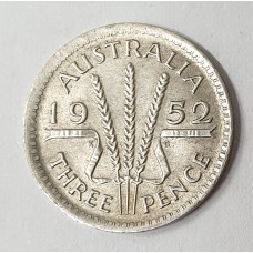 AUSTRALIA 1952 . THREEPENCE . ERROR . MINOR MIS-STRIKE . OFF CENTRE